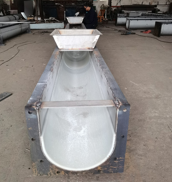 U������ݔ�͙C